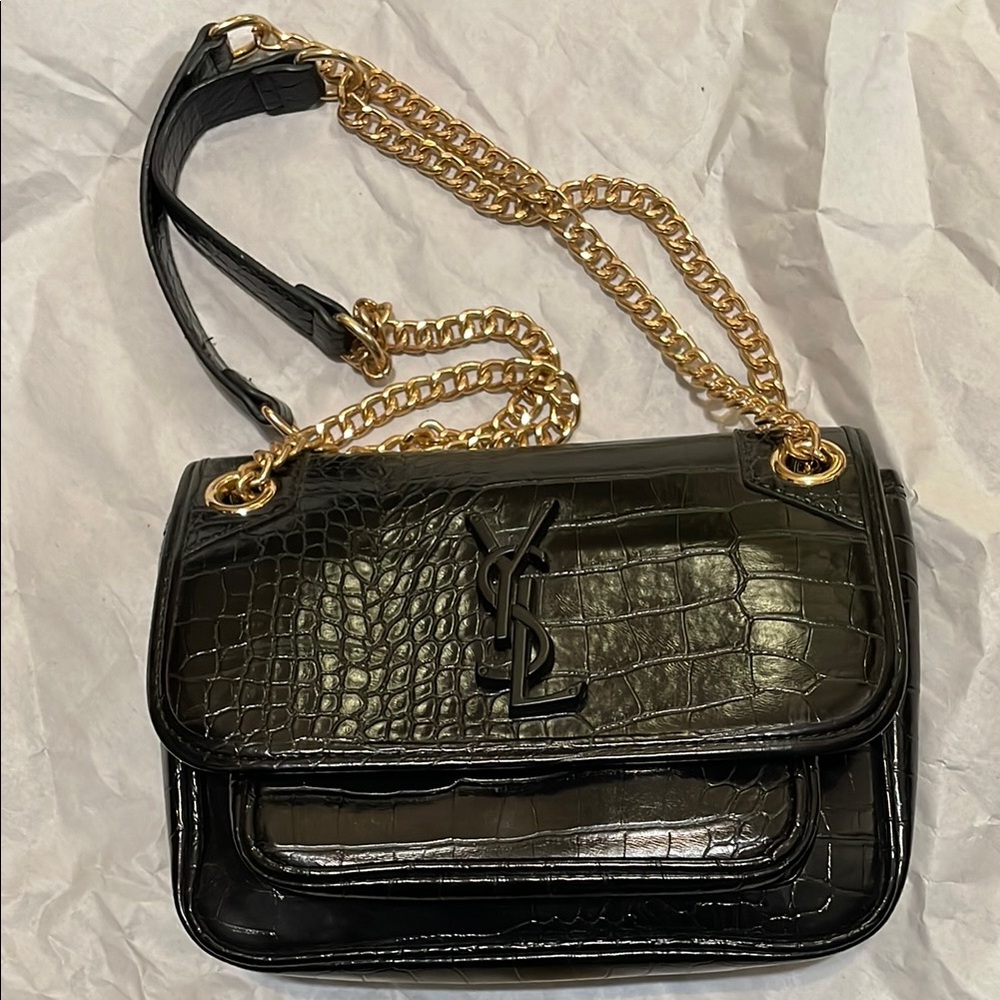 Black Croc-Embossed crossbody bag with gold chain